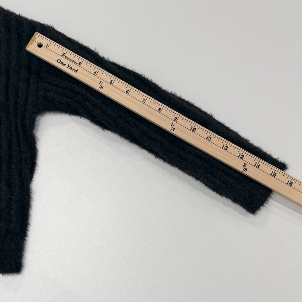 Abercrombie Kids Girls Black Fuzzy Eyelash Knit Cardigan Sweater Size 7/8 K53 - Picture 7 of 7